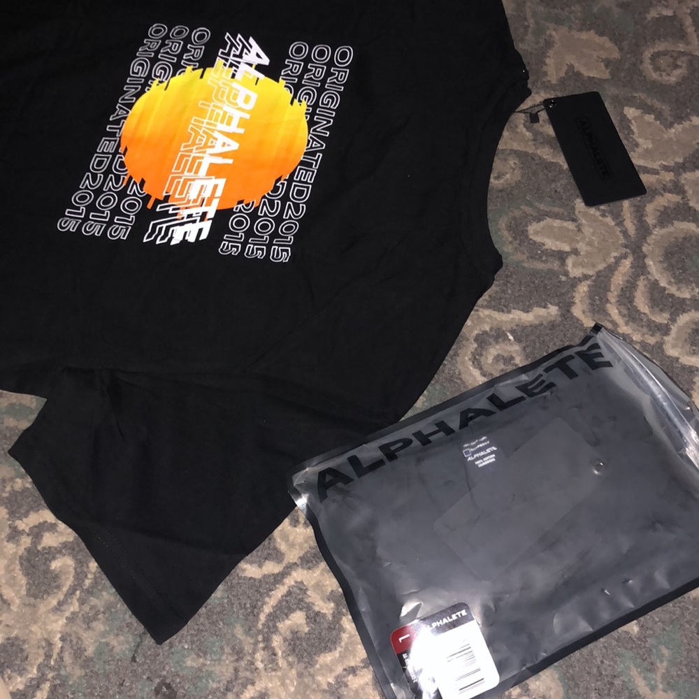 Alphalete Rhapsody Retro Tee - Rising Sun - Picture 2 of 2